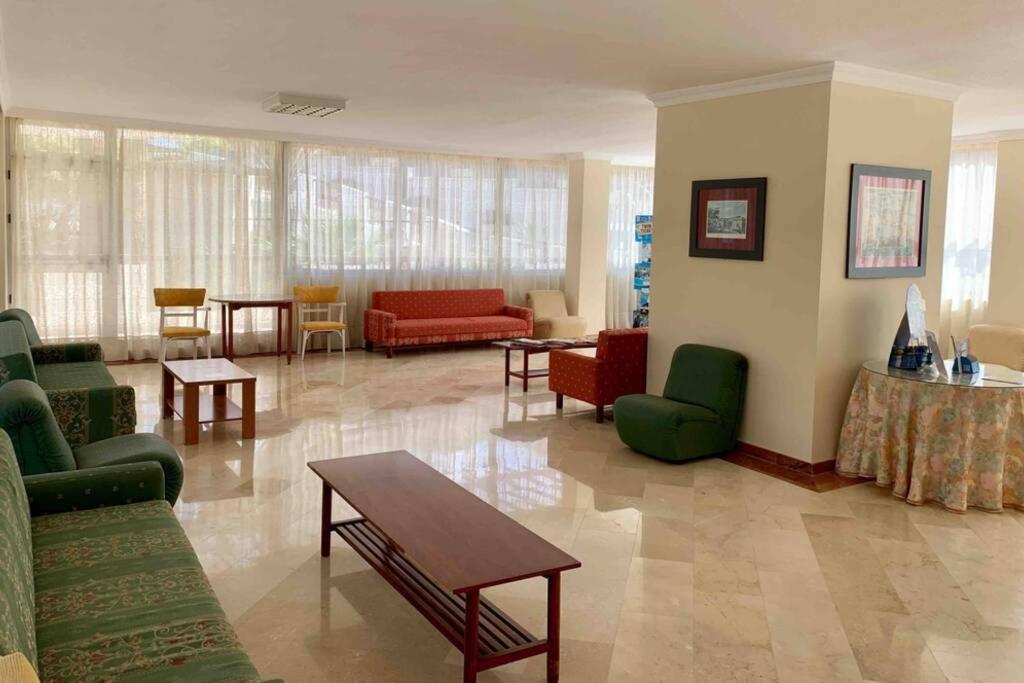 Guayero, Bel appartement à 50m de la mer Los Cristianos  Esterno foto