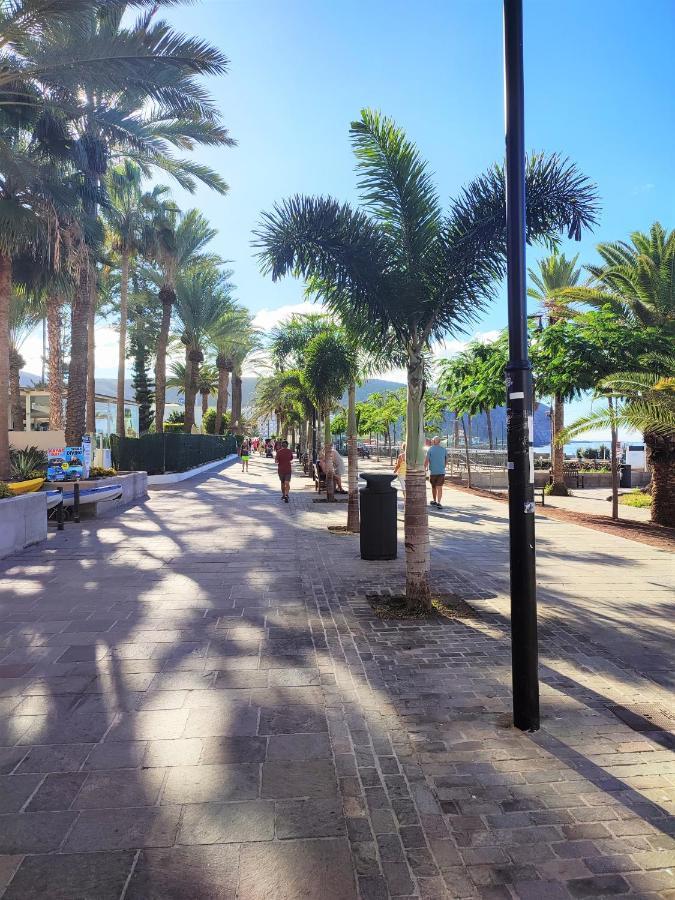 Guayero, Bel appartement à 50m de la mer Los Cristianos  Esterno foto