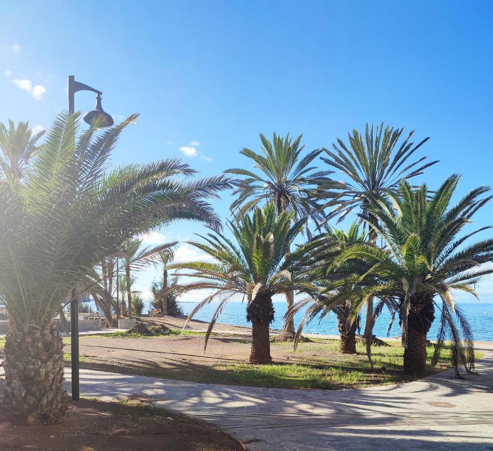 Guayero, Bel appartement à 50m de la mer Los Cristianos  Esterno foto